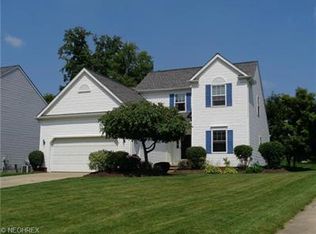 116 Cedar Gln, Chardon, OH 44024