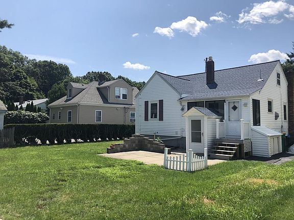 2nd image of 68 Heaton Ave