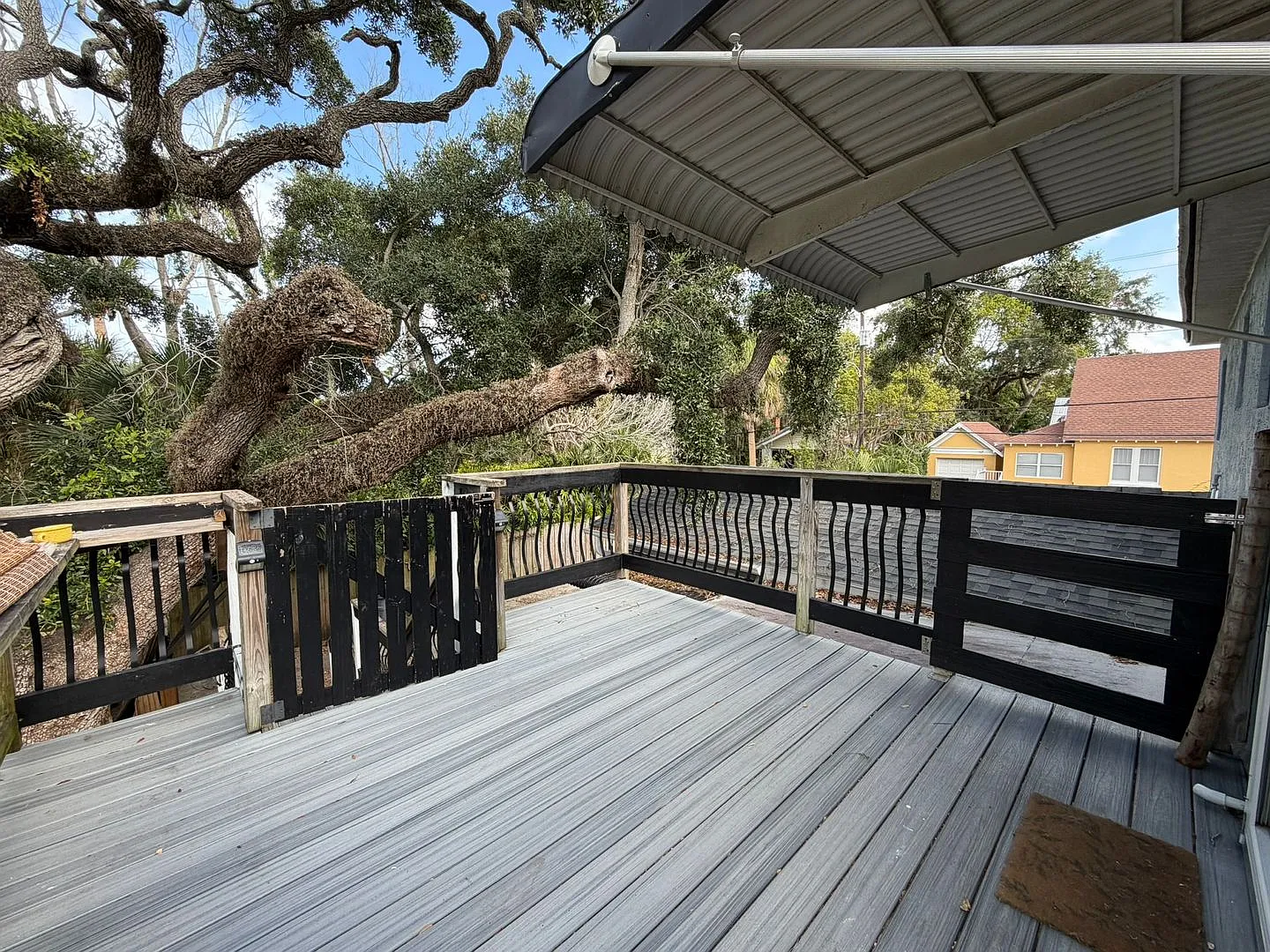 Apartment in Historical Tarpon Springs — Photo 2