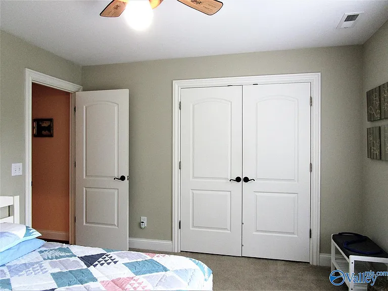 4015 High Mountain Rd NE — Photo 21