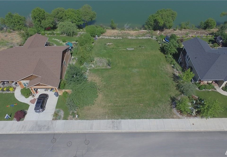 2nd image of 4223 Edwards Dr