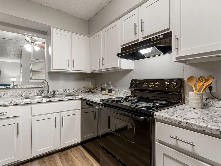 Townhomes @East 32nd — Photo 19