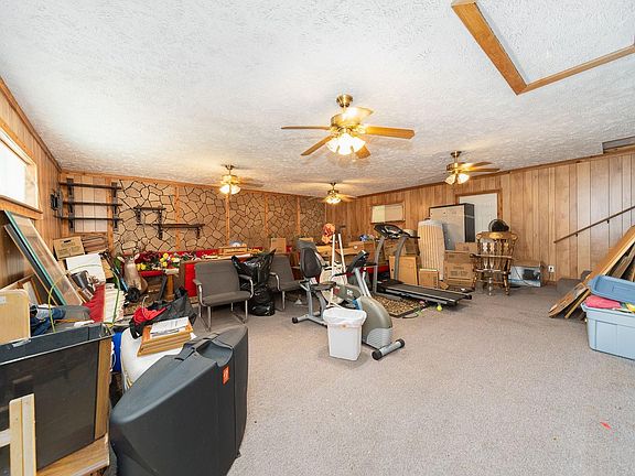 5th image of 5802 Sheppard Rd