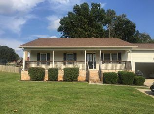 1436 Chessingham Dr, Maryville, TN 37801