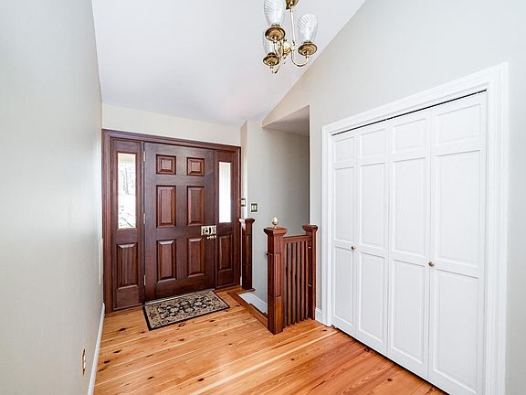 4th image of 216 Howard Dr Lot 12