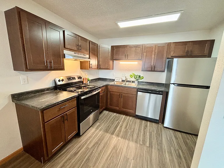 1023 Fiedler Ln #5 — Photo 4