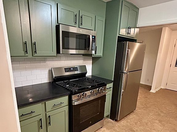 3rd image of 451 Stewart Ave NW