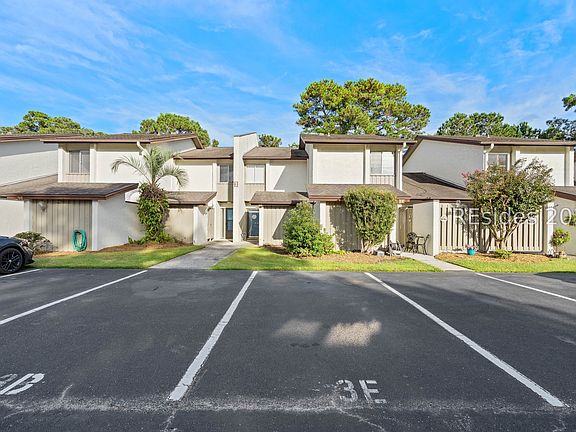 3rd image of 3 Marsh Harbor Dr #3E