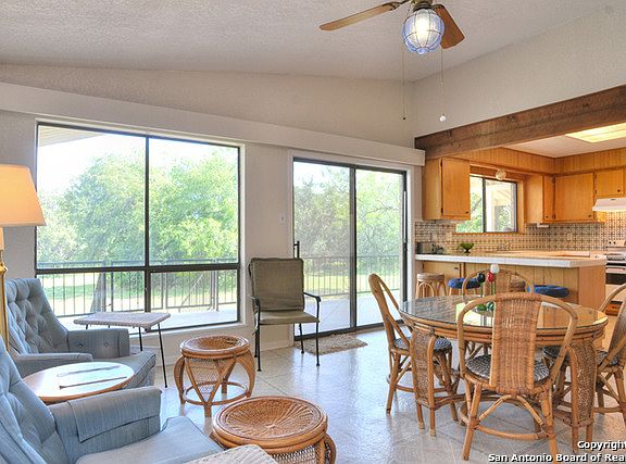 5th image of 3530 River Oaks Dr