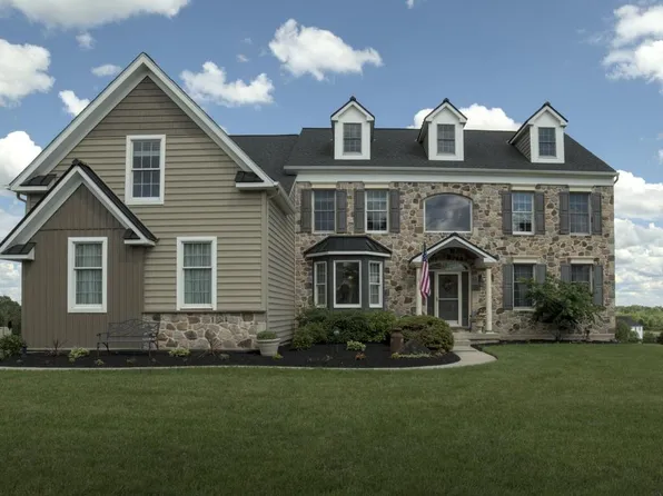 90 Salford Way, Telford, PA 18969