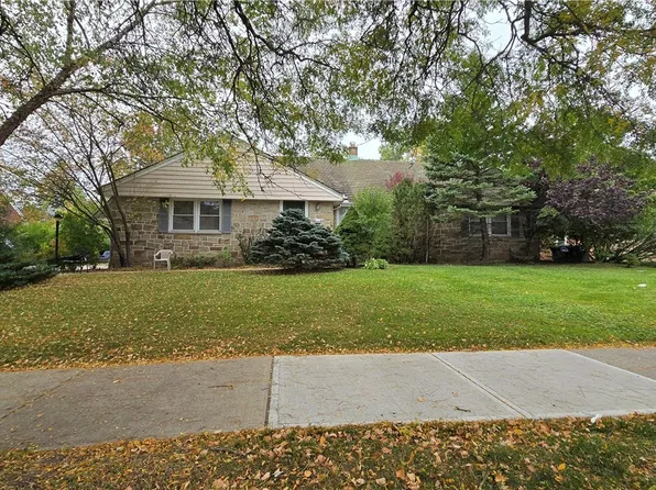 2626 Brentwood Rd, Beachwood, OH 44122