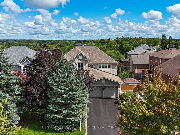 2nd image of 43 Strawberry Hill Ct
