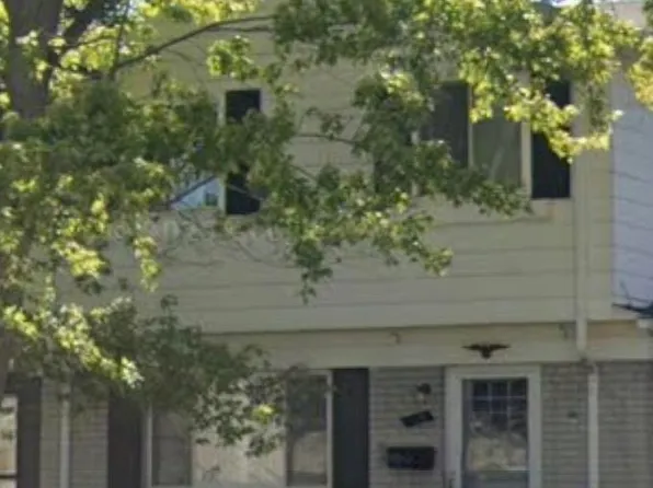 146 Mark Dr, Mount Clemens, MI 48043