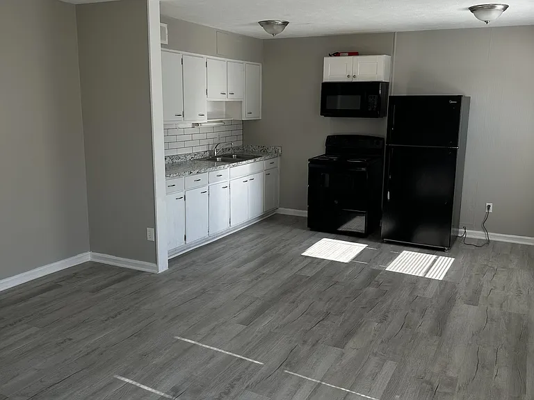 3005 Mid Dale Ln #4 — Photo 6