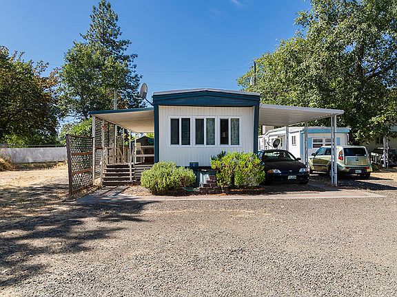 3rd image of 22071 Highway 62 #5