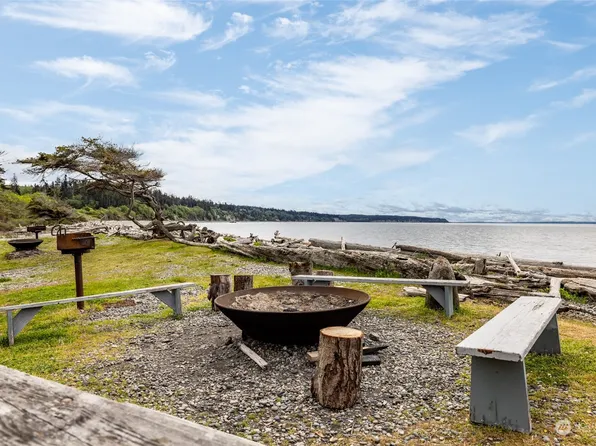 0 Perry Lot 135 & 136 Drive, Coupeville, WA 98239