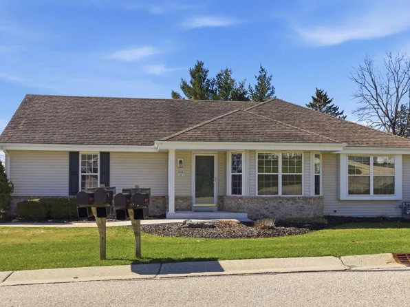 N96W14211 Knollcrest CIRCLE, Germantown, WI 53022