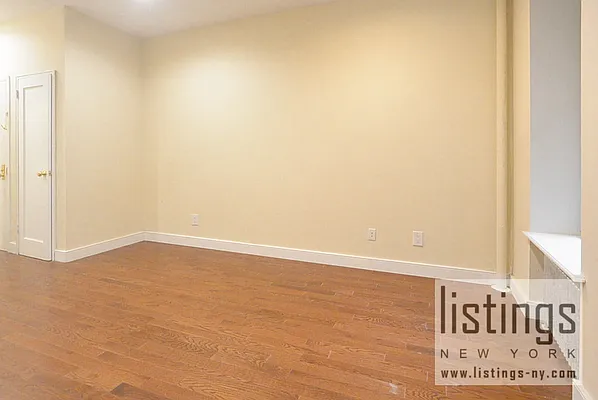 Rented by City Connections Realty | media 9