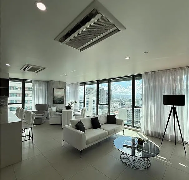 1511 Avenue Ponce De Leon Torre Del Norte Ciuda #1000-10144 — Photo 2