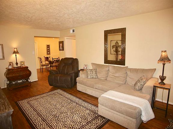 3rd image of 2901 Helena Ave APT 101