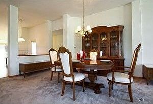 4th image of 937 Charlela Ln #937