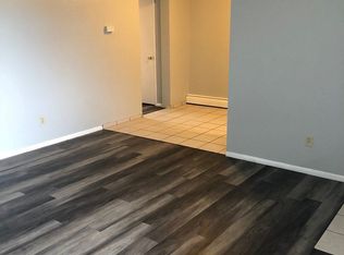1802 E La Salle St APT 1, Colorado Springs, CO 80909