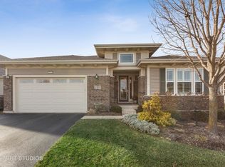 2811 Melrose Ln, Naperville, IL 60564