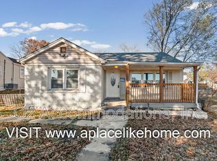 2936 Stewart Ave, Kansas City, KS 66104
