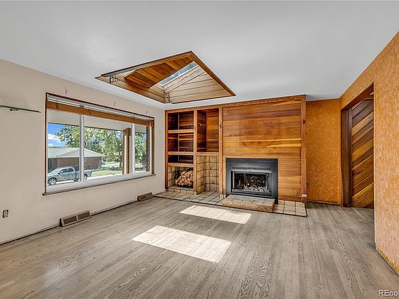 4th image of 4391 Dixon Drive