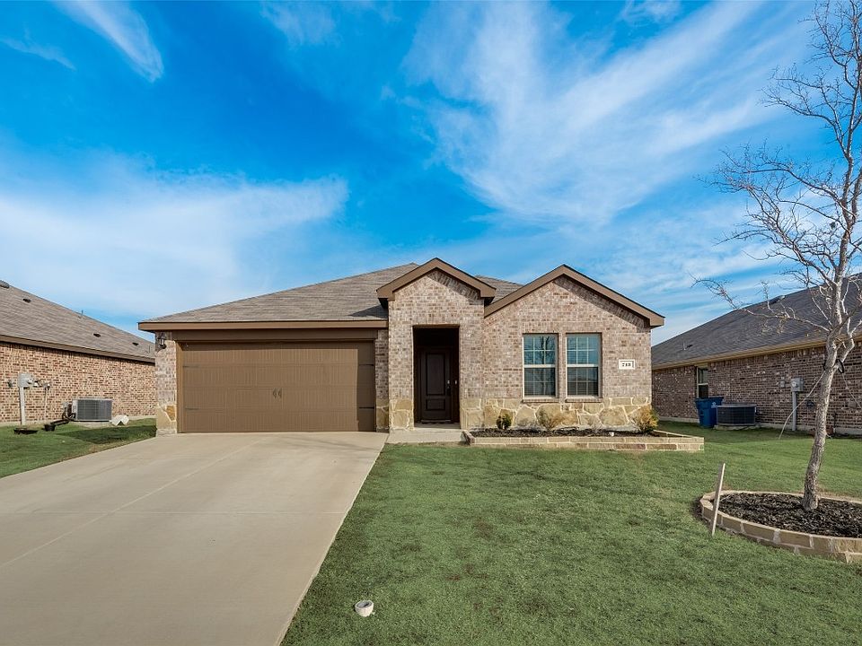 1st image of 713 Farmstead Way