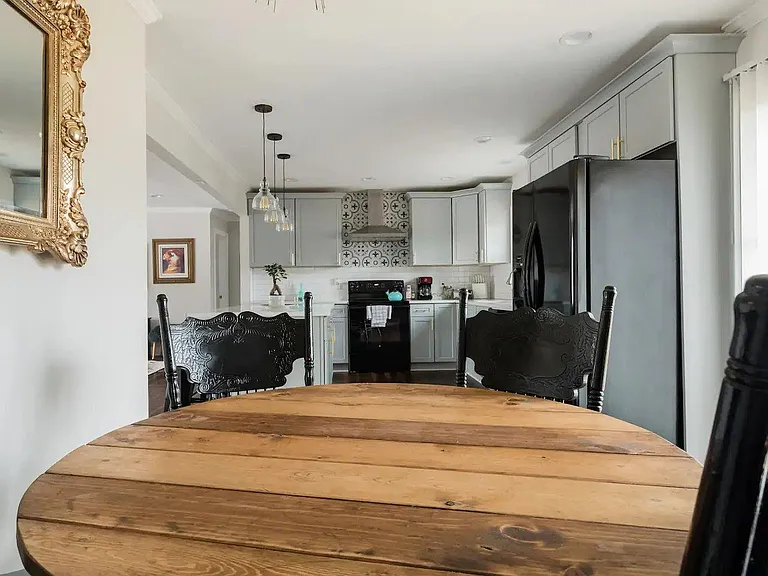 3044 Belvedere Ln — Photo 42