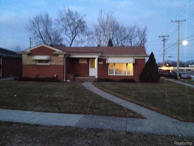 1st image of 27506 Lorraine Ave