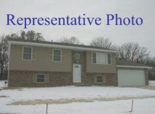 8611 125th Pl, Cedar Lake, IN 46303