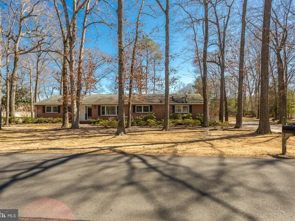 24 Fairway East Dr, Georgetown, DE 19947