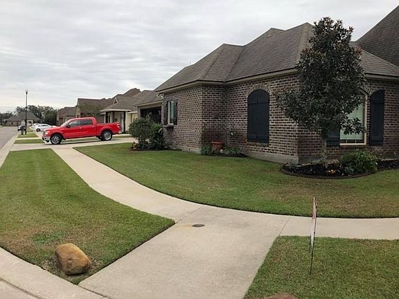 2nd image of 201 Brook Hill Dr
