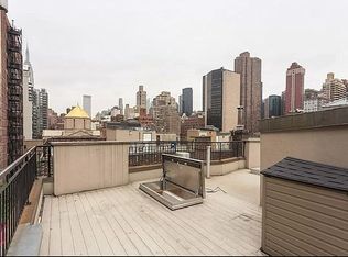 415 W 50th St, New York, NY 10019