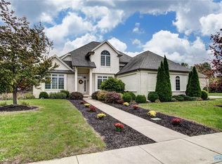 216 Princeton Ave, Bowling Green, OH 43402