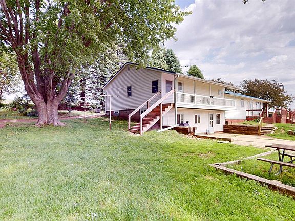 5th image of 2407 Alpine Ave
