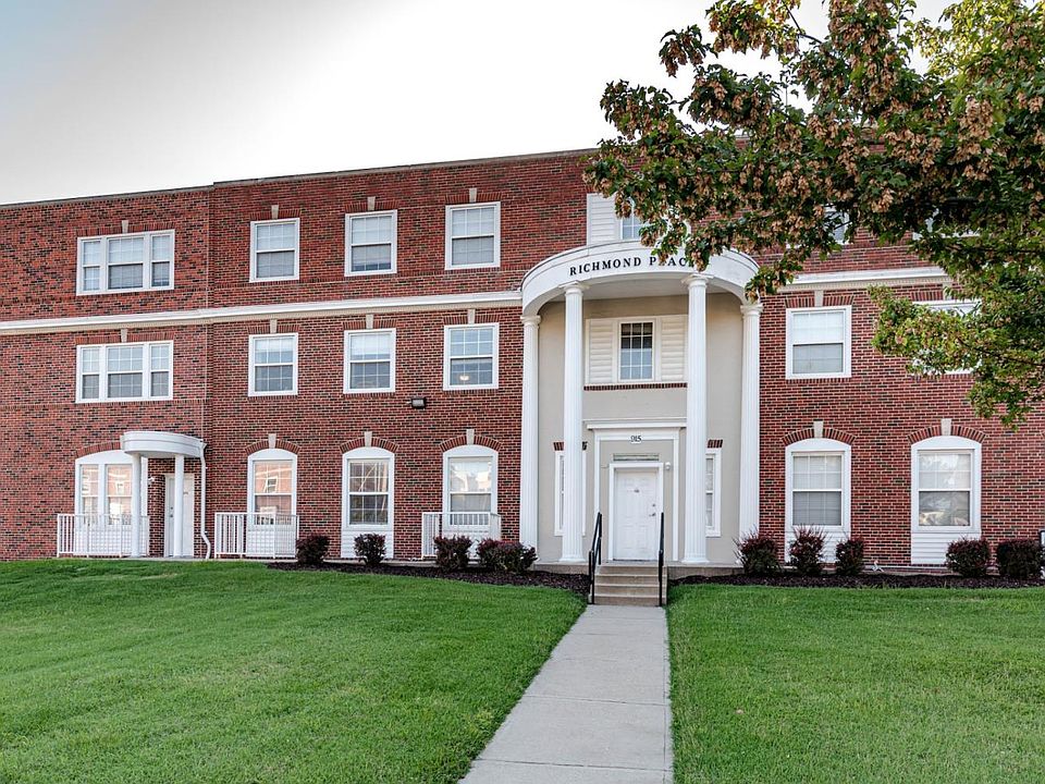1st image of 915 Richmond Ave #2