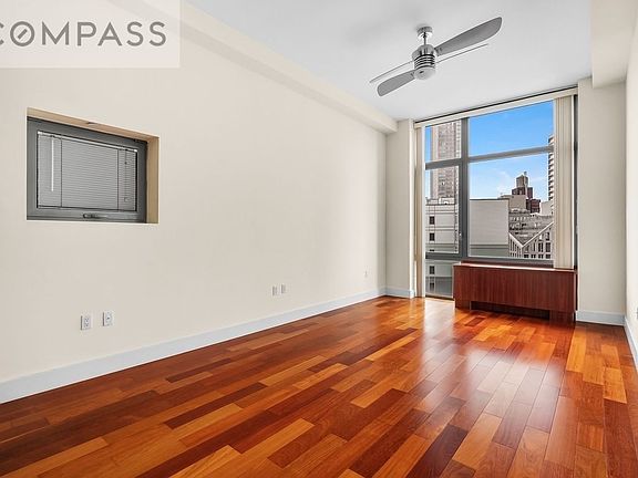 4th image of 42-51 Hunter St Penthouse A