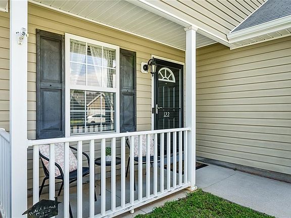 5th image of 122 Palm Branch Way