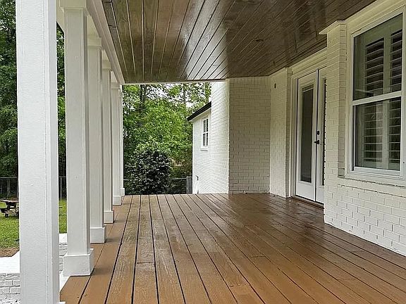 2nd image of 4040 Roscrea Dr