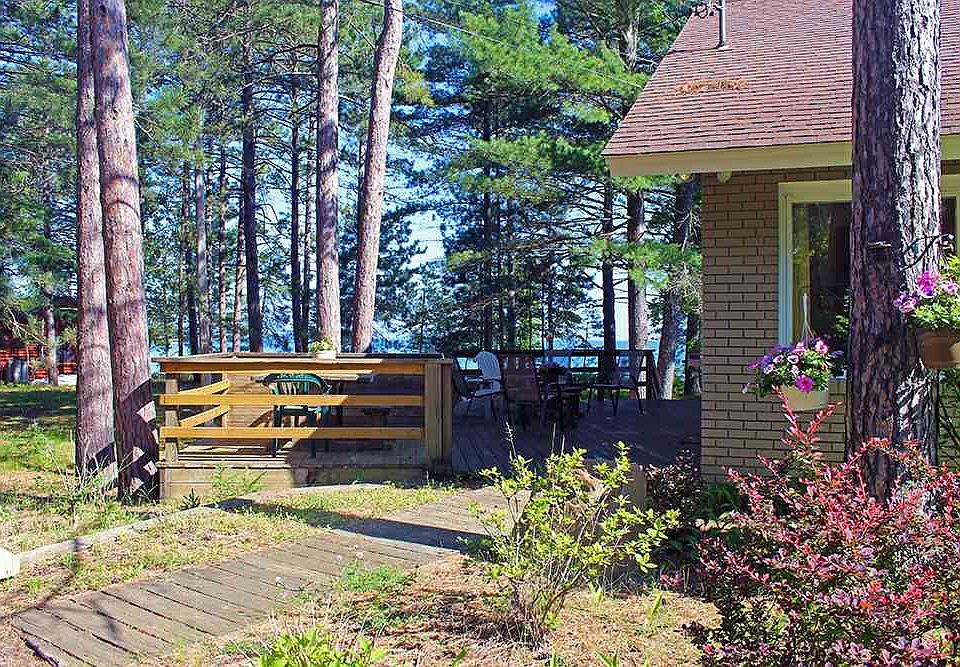 6 Middle Island Point Rd, Marquette, MI 49855 Zillow