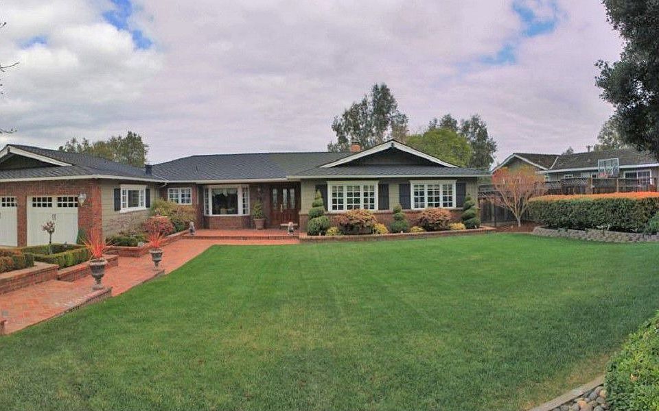1st image of 1223 Chateau Dr