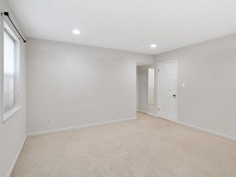 9030 N Swan Cir — Photo 15