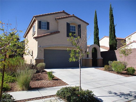 3rd image of 2381 Lilac Cove St #0