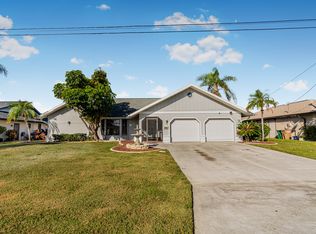 3106 SE 10th Pl, Cape Coral, FL 33904
