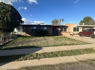 6573 E Hawk Dr, Tucson, AZ 85730
