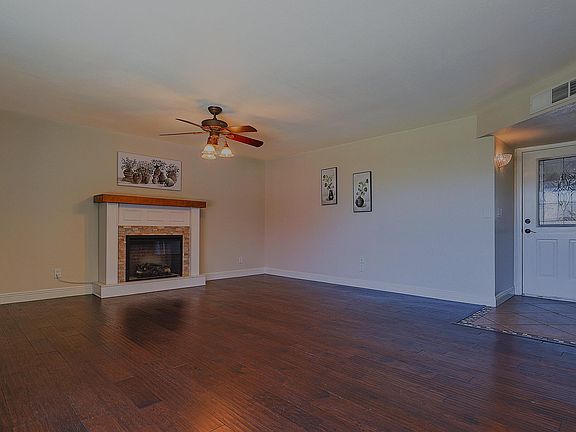 4th image of 1316 QUAIL HOLLOW Drive