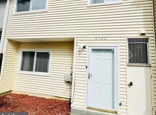 8622 Village Square Dr #8622, Alexandria, VA 22309